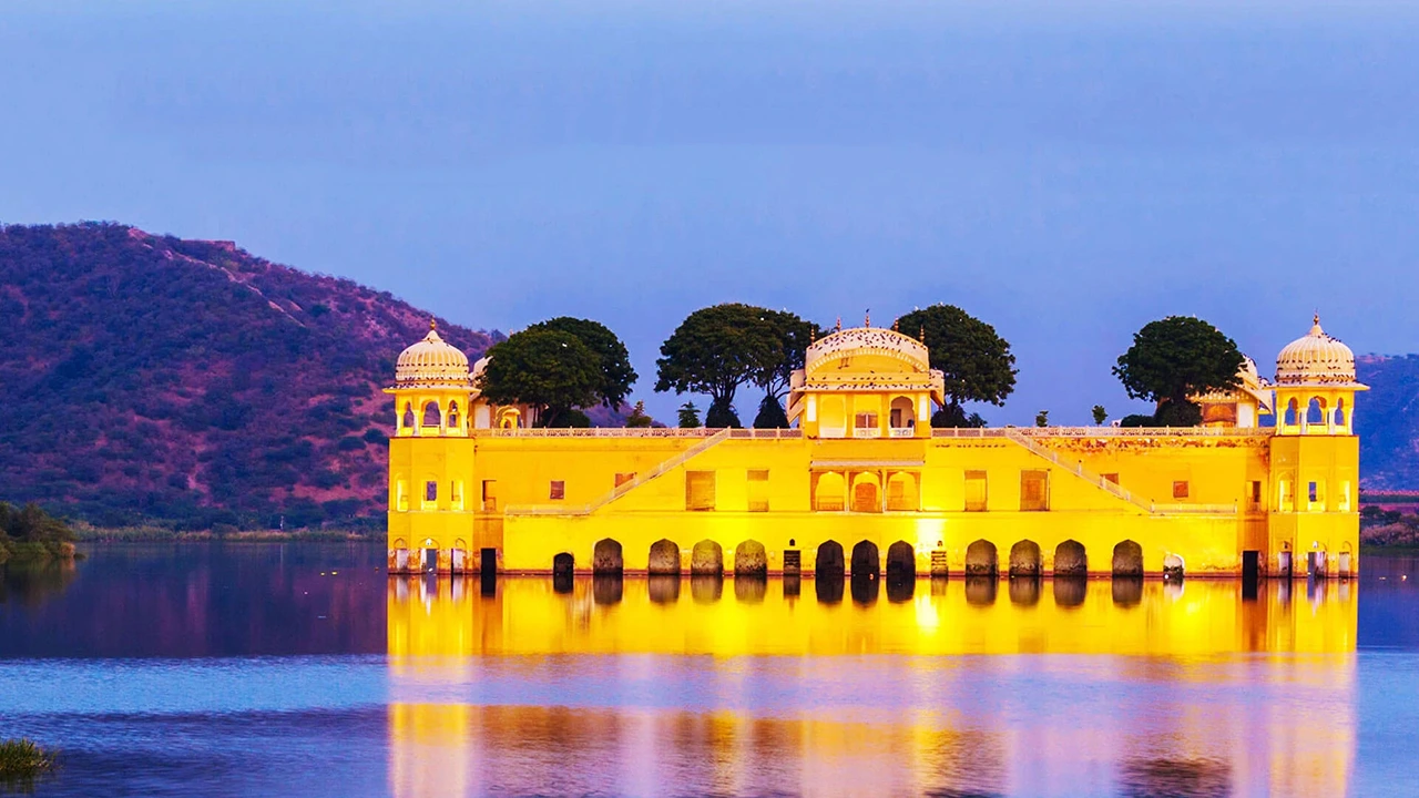 JAIPUR TWO DAY TOUR 